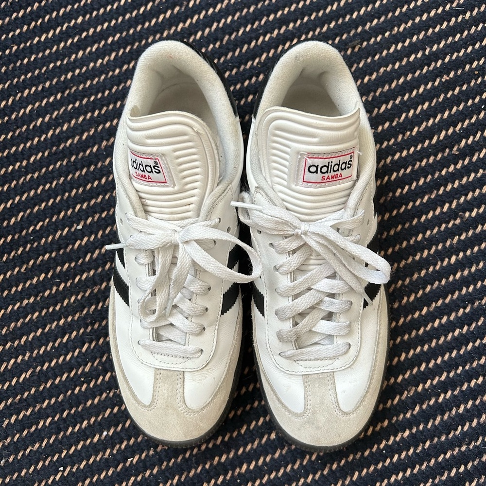 Adidas Samba Classic shoes